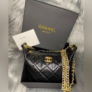 GWP Chanel Beauty Bag
